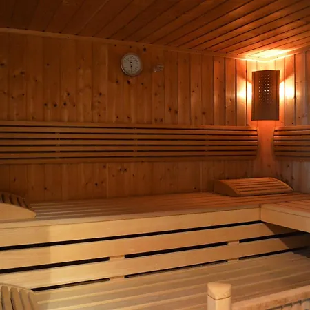 Aparthotels Berwang 3*